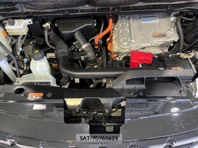 Nissan SERENA 2021-04 8132250-18