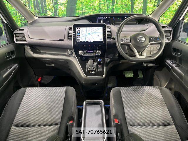 Nissan SERENA 2021-04 8132250-1