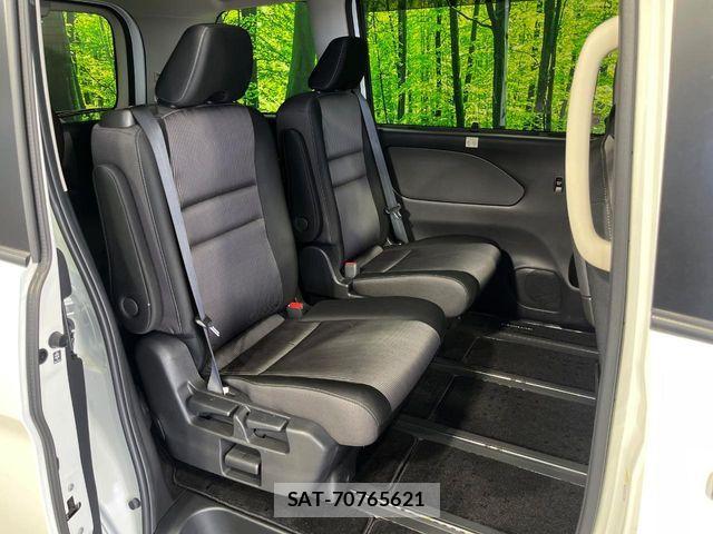 Nissan SERENA 2021-04 8132250-8