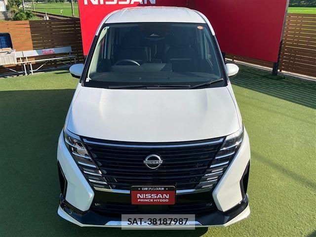 Nissan SERENA 2023-09 8132236-13