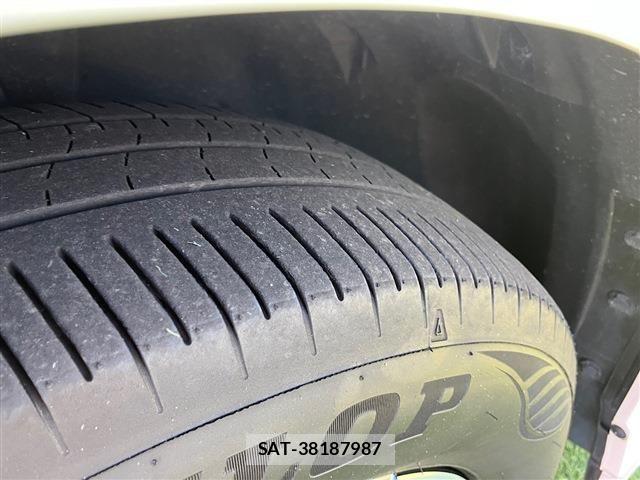 Nissan SERENA 2023-09 8132236-22