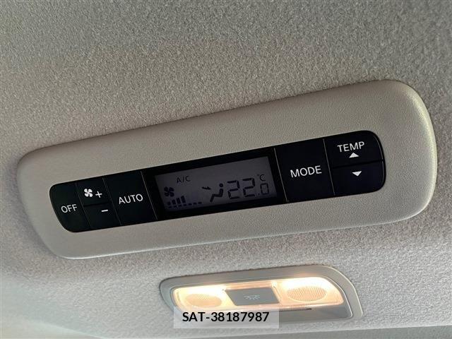 Nissan SERENA 2023-09 8132236-29