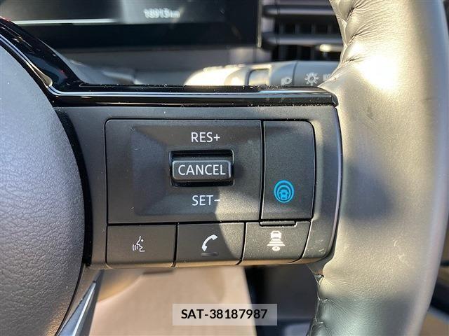 Nissan SERENA 2023-09 8132236-5
