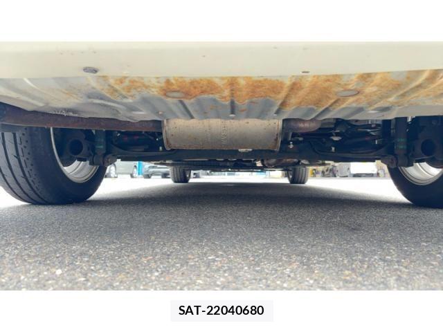 Nissan SERENA 2009-06 8132275-12