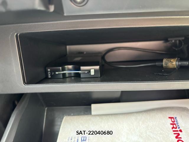 Nissan SERENA 2009-06 8132275-22