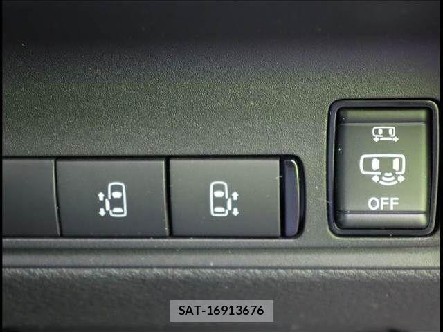 Nissan SERENA 2023-04 8132243-11