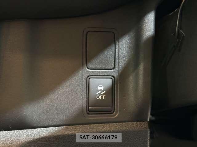 Nissan SERENA 2019-06 8132268-15