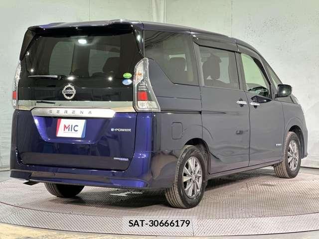 Nissan SERENA 2019-06 8132268-4