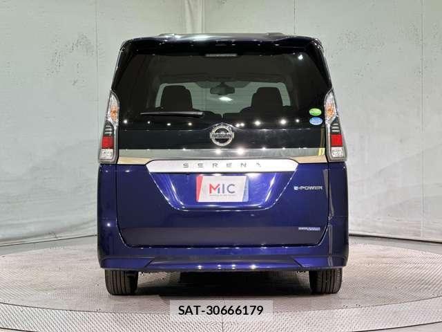 Nissan SERENA 2019-06 8132268-5