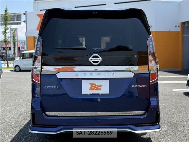 Nissan SERENA 2019-12 8132272-13