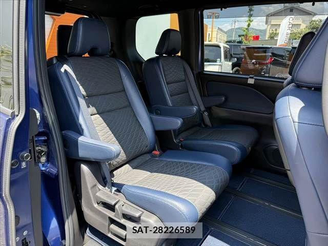 Nissan SERENA 2019-12 8132272-20