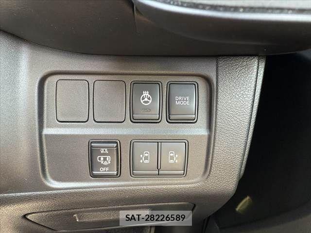 Nissan SERENA 2019-12 8132272-22