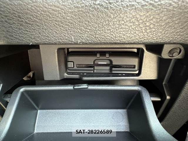 Nissan SERENA 2019-12 8132272-27