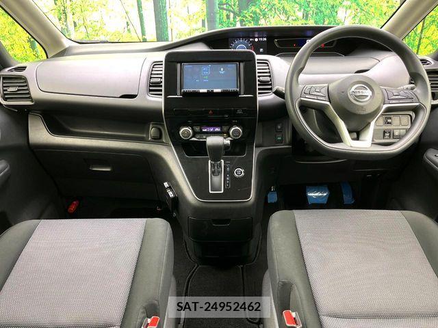Nissan SERENA 2022-07 8132273-1