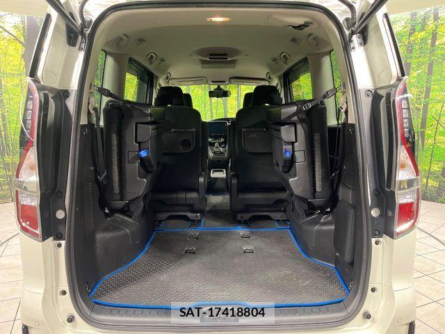 Nissan SERENA 2021-07 8132252-10