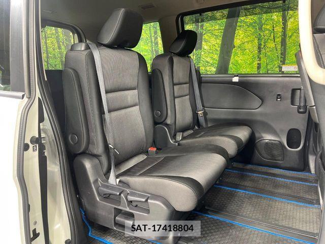 Nissan SERENA 2021-07 8132252-8