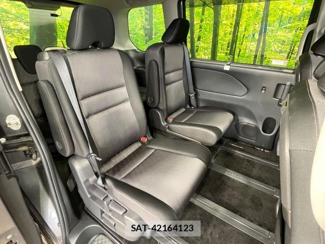 Nissan SERENA 2021-09 8146648-9