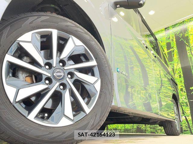 Nissan SERENA 2021-09 8146648-13