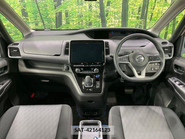 Nissan SERENA 2021-09 8146648-1