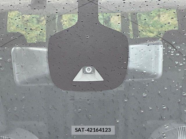 Nissan SERENA 2021-09 8146648-6