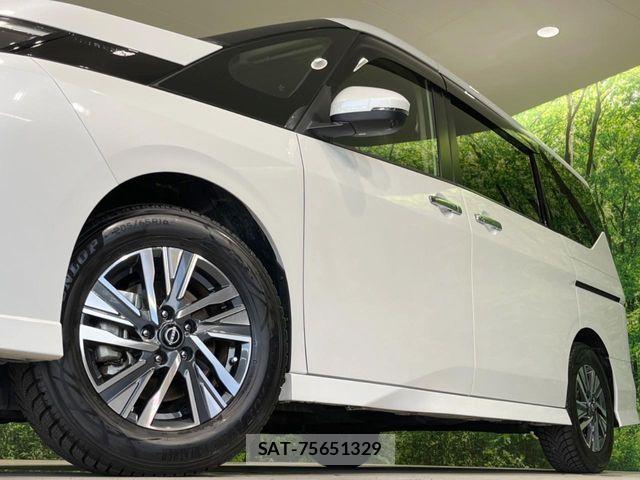 Nissan SERENA 2023-01 8146650-13