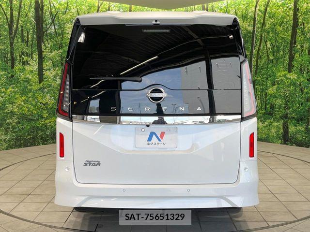 Nissan SERENA 2023-01 8146650-15