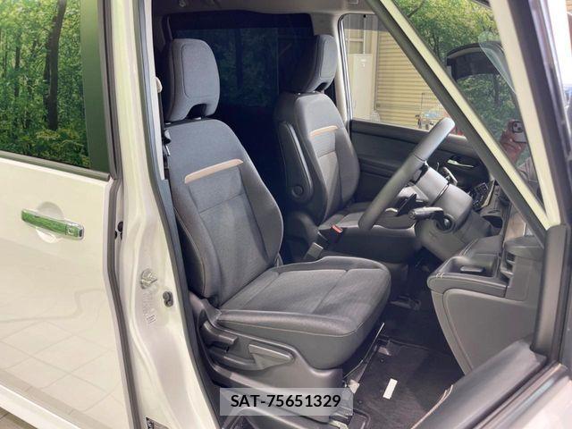 Nissan SERENA 2023-01 8146650-7