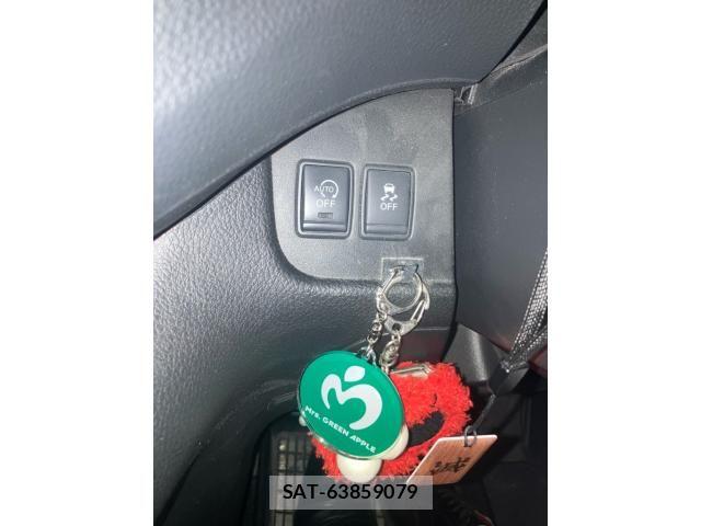 Nissan SERENA 2011-03 8146655-21