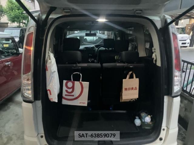 Nissan SERENA 2011-03 8146655-8