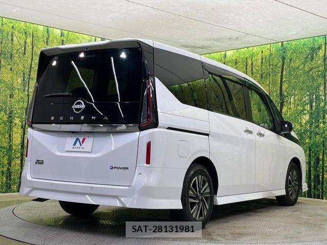 Nissan SERENA 2023-10 8146642-17