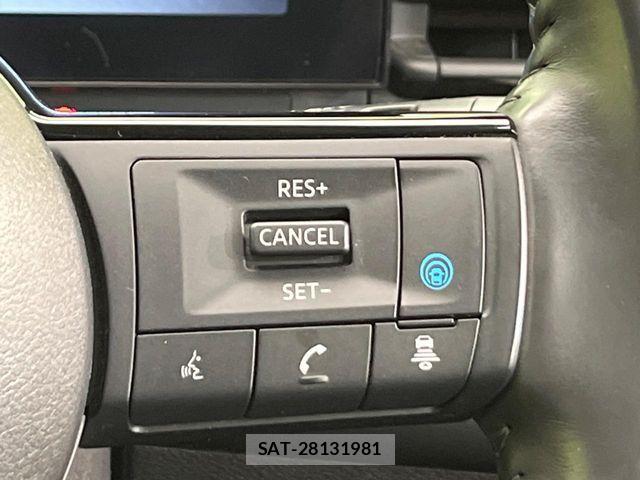Nissan SERENA 2023-10 8146642-6