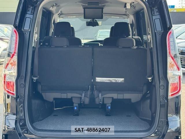 Nissan SERENA 2021-11 8159171-12