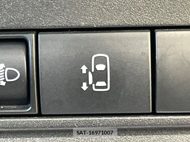 Nissan SERENA 2023-06 8159174-3