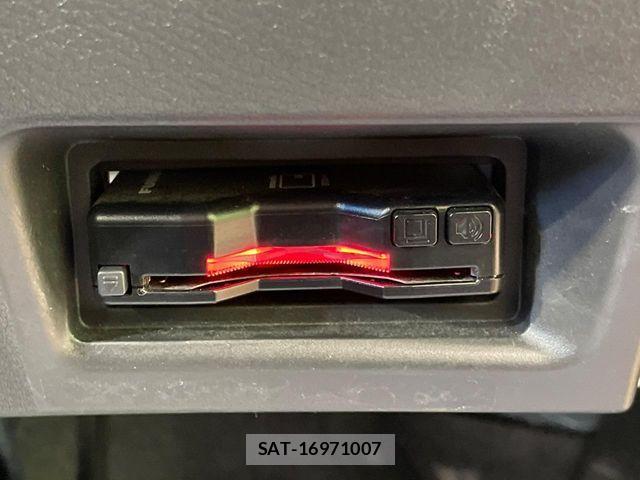 Nissan SERENA 2023-06 8159174-7