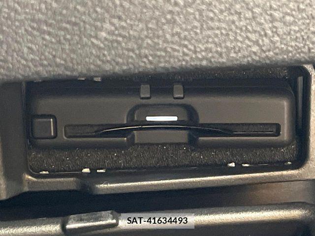 Nissan SERENA 2021-11 8159169-5