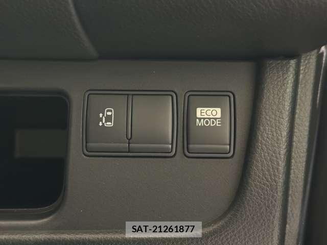 Nissan SERENA 2011-10 8159178-15
