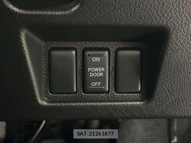 Nissan SERENA 2011-10 8159178-16