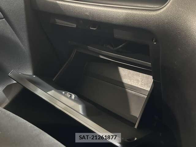 Nissan SERENA 2011-10 8159178-28