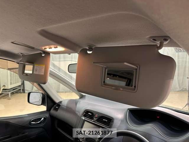 Nissan SERENA 2011-10 8159178-29