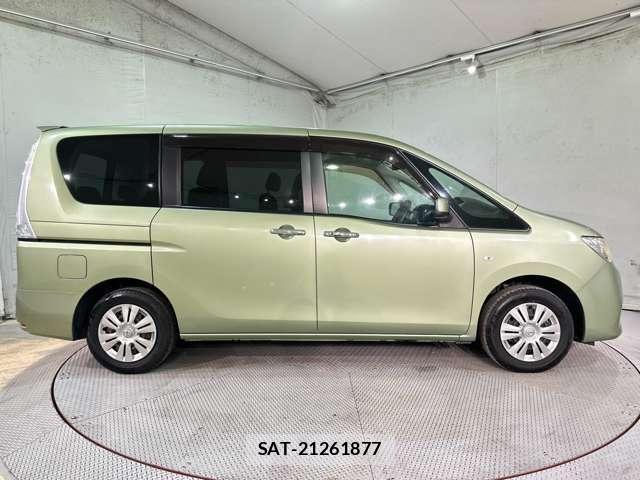 Nissan SERENA 2011-10 8159178-3