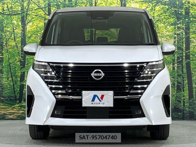 Nissan SERENA 2024-05 8159168-13