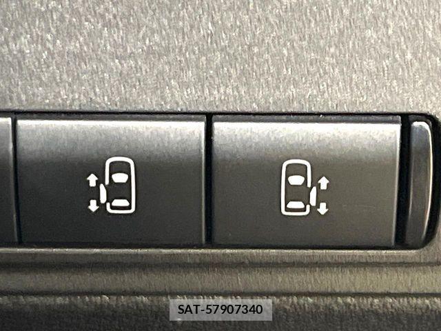 Nissan SERENA 2023-07 8159167-4