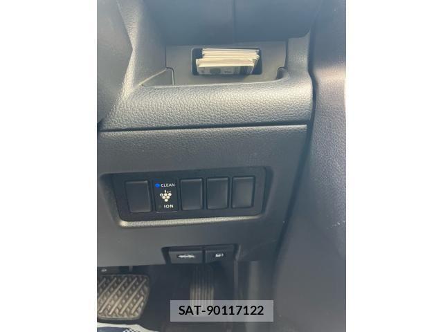 Nissan SERENA 2010-08 8159180-18