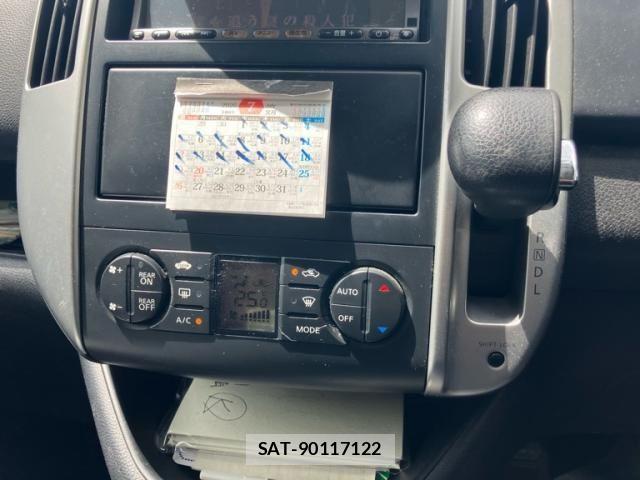 Nissan SERENA 2010-08 8159180-23