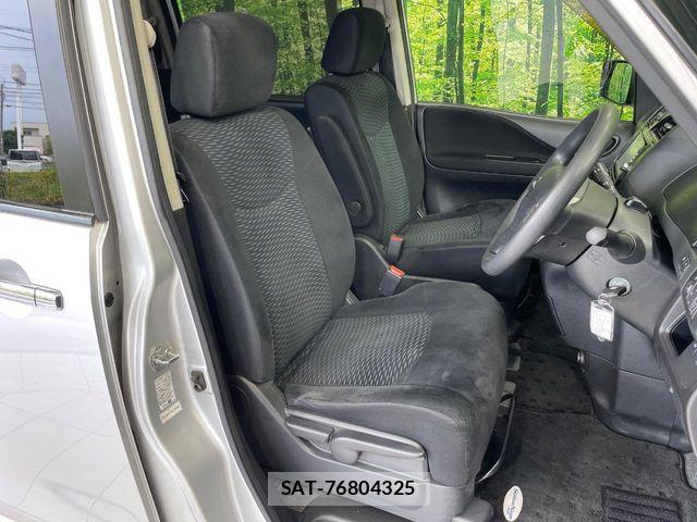 Nissan SERENA 2011-10 8159183-7