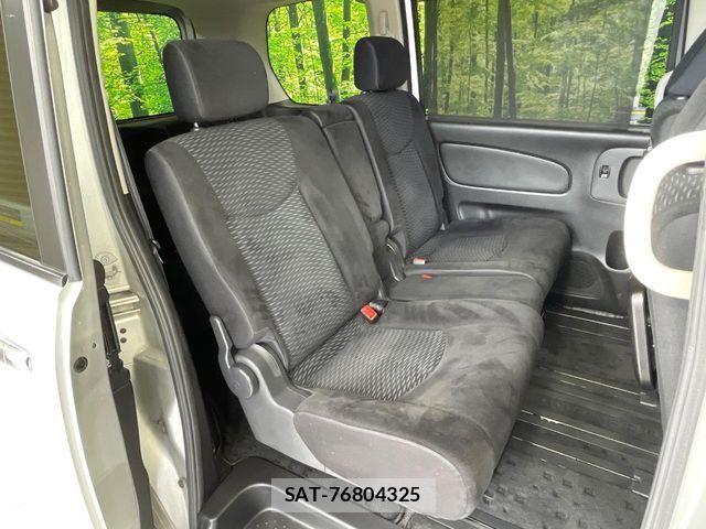 Nissan SERENA 2011-10 8159183-8