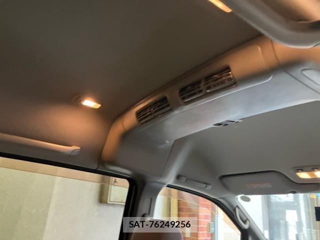 Nissan SERENA 2001-07 8159181-13