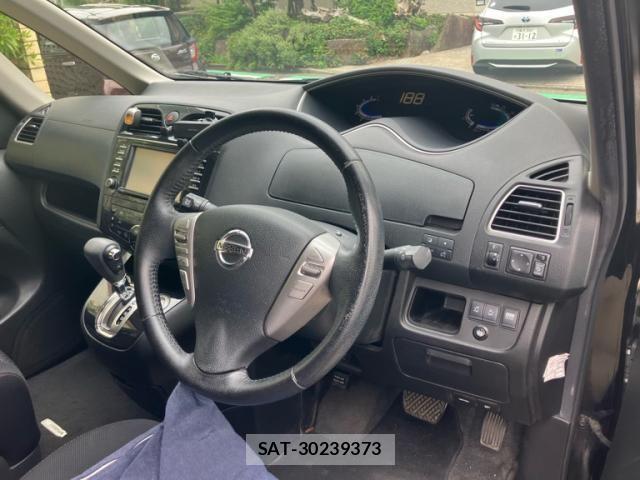 Nissan SERENA 2012-01 8159187-12