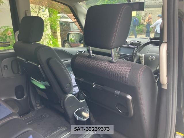Nissan SERENA 2012-01 8159187-16