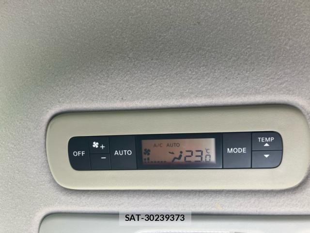 Nissan SERENA 2012-01 8159187-26